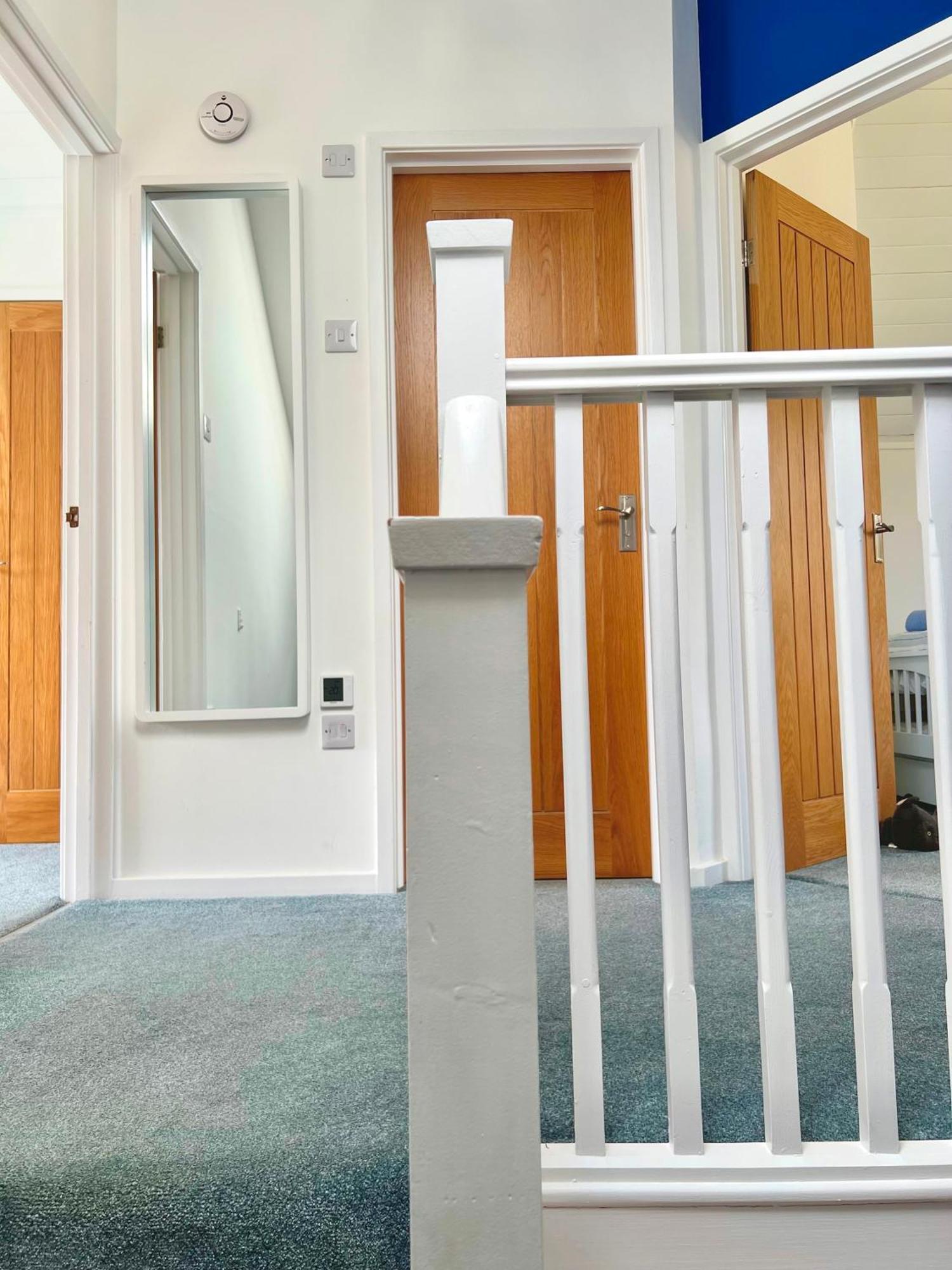 Nola Lodge Cirencester Esterno foto